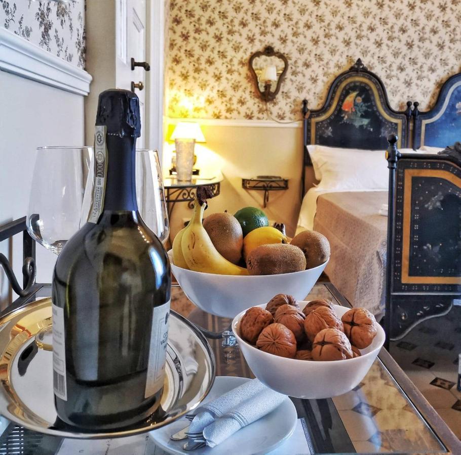 Bellini Inn Deluxe Catánia Buitenkant foto