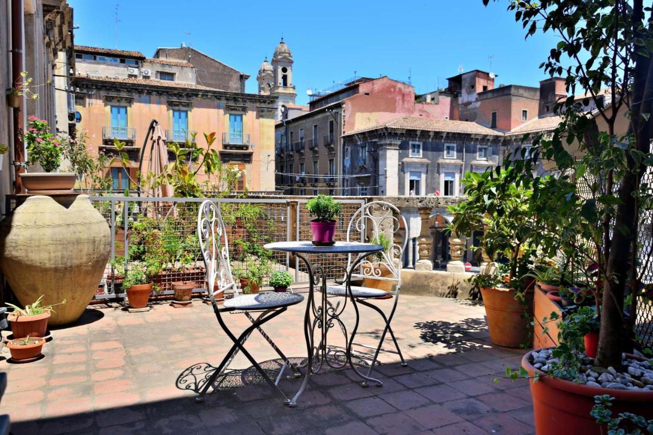 Bellini Inn Deluxe Catánia Buitenkant foto